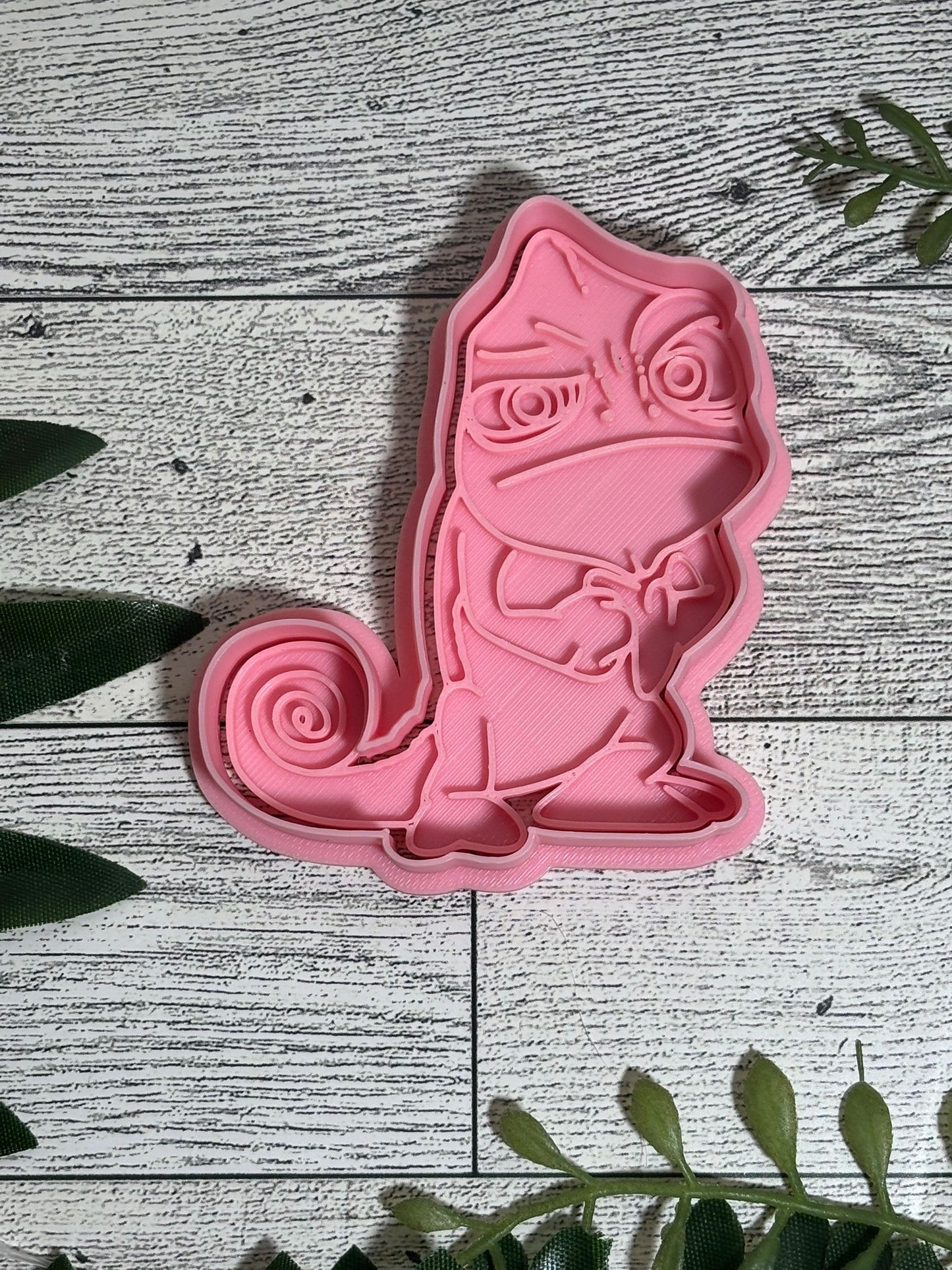 Pascal cortador 3D – el fiel amigo de Rapunzel